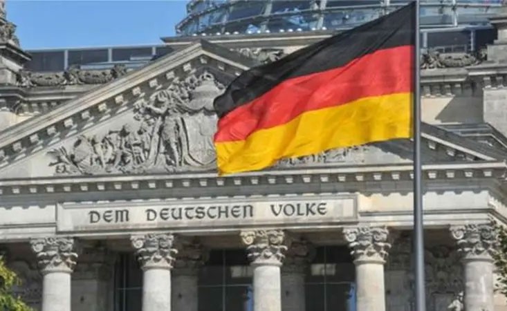 الحكومة اليابانية سخية بمبلغ 265 مليار دولار لإنعاش الاقتصاد وكبح التضخم